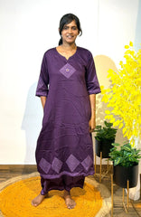 Solid in geometry- Violet 529B