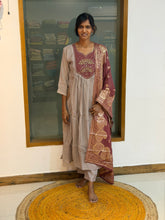 Magilmathi 908
