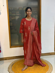 Kavipriya 965
