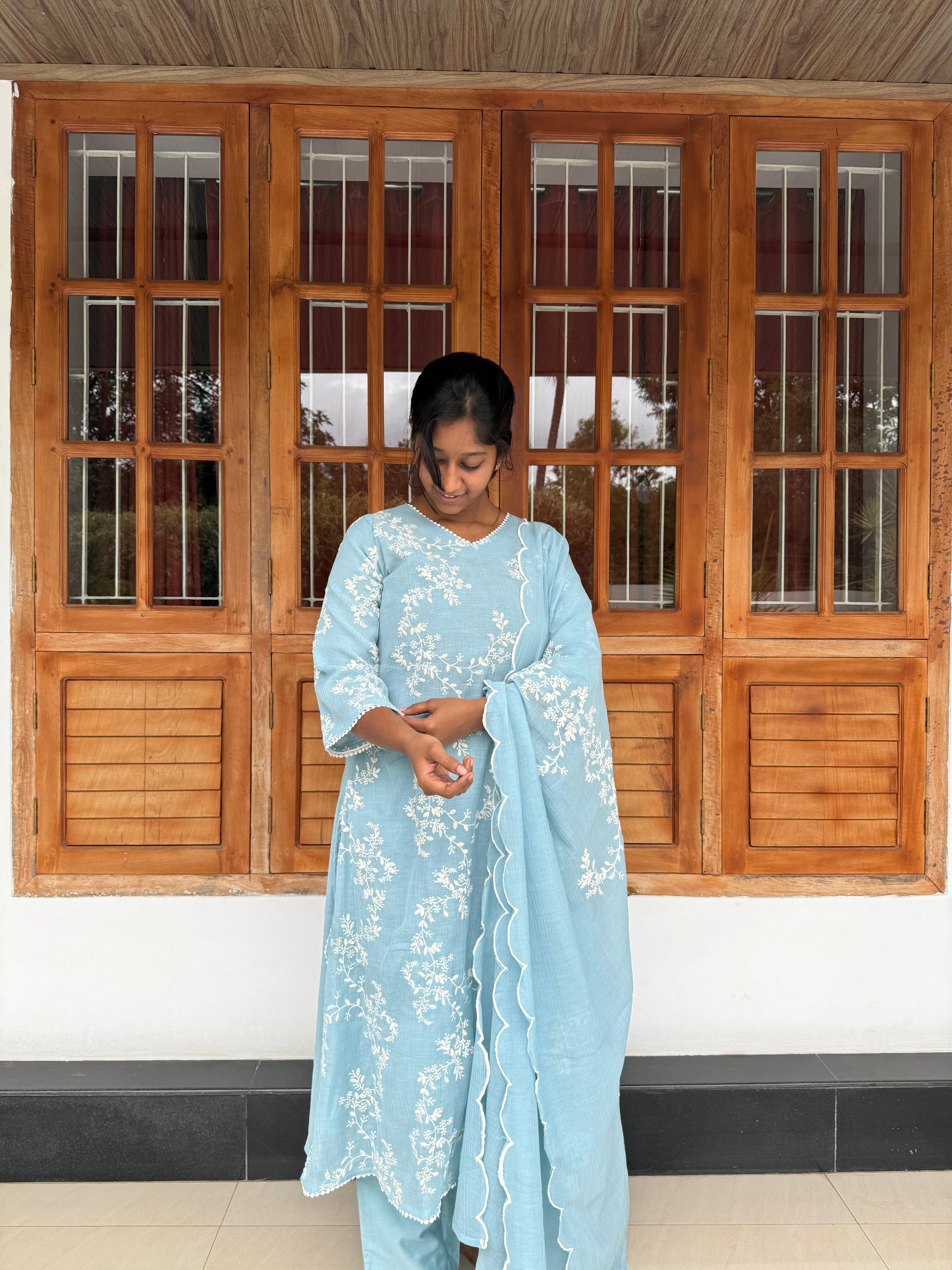 Snehidhiye 895A