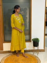 Ivanya 1032A