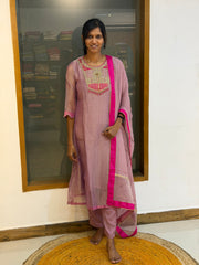 Aishwariya 1009