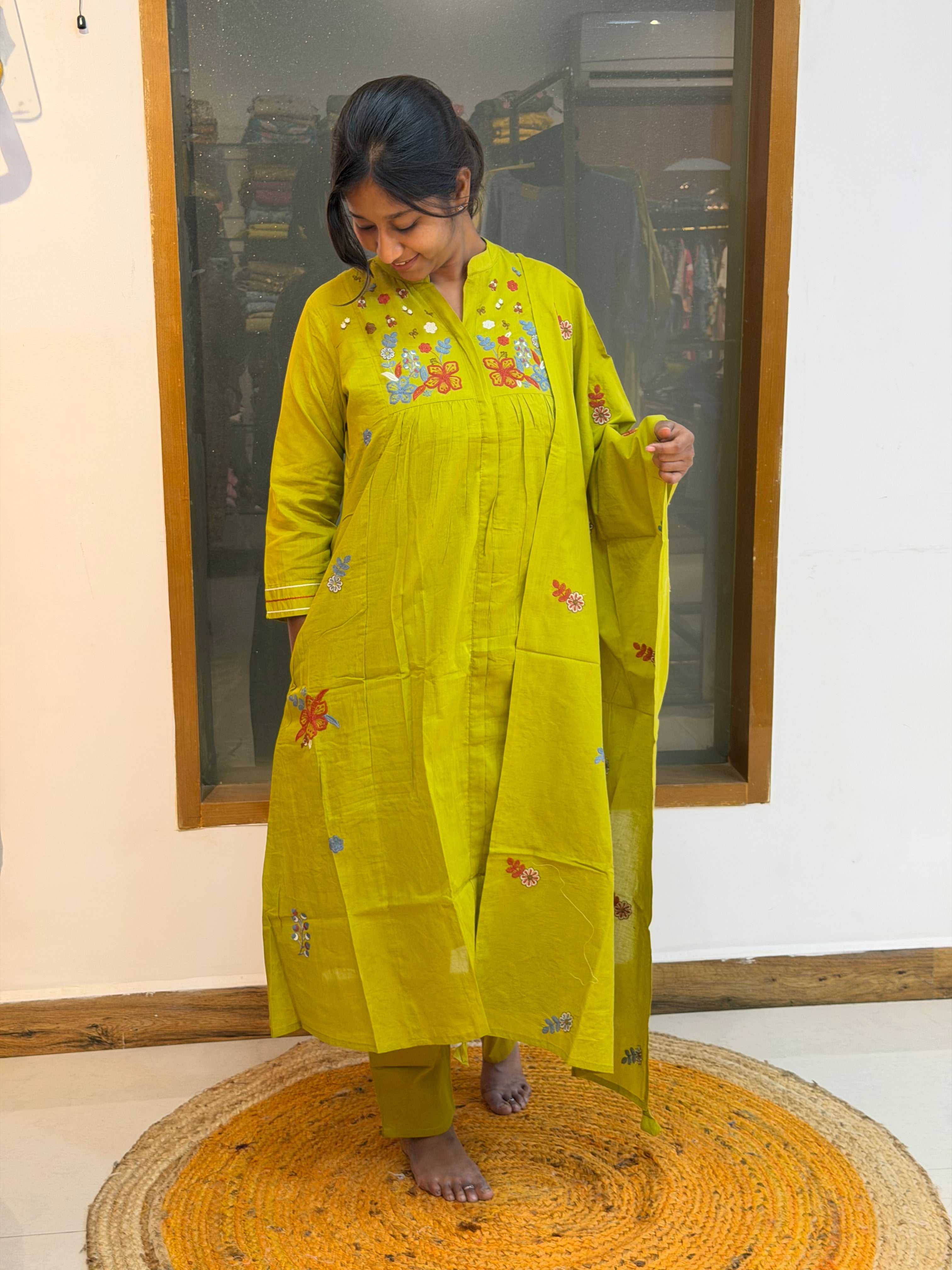 Shravani 942