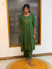 Tavisha 941