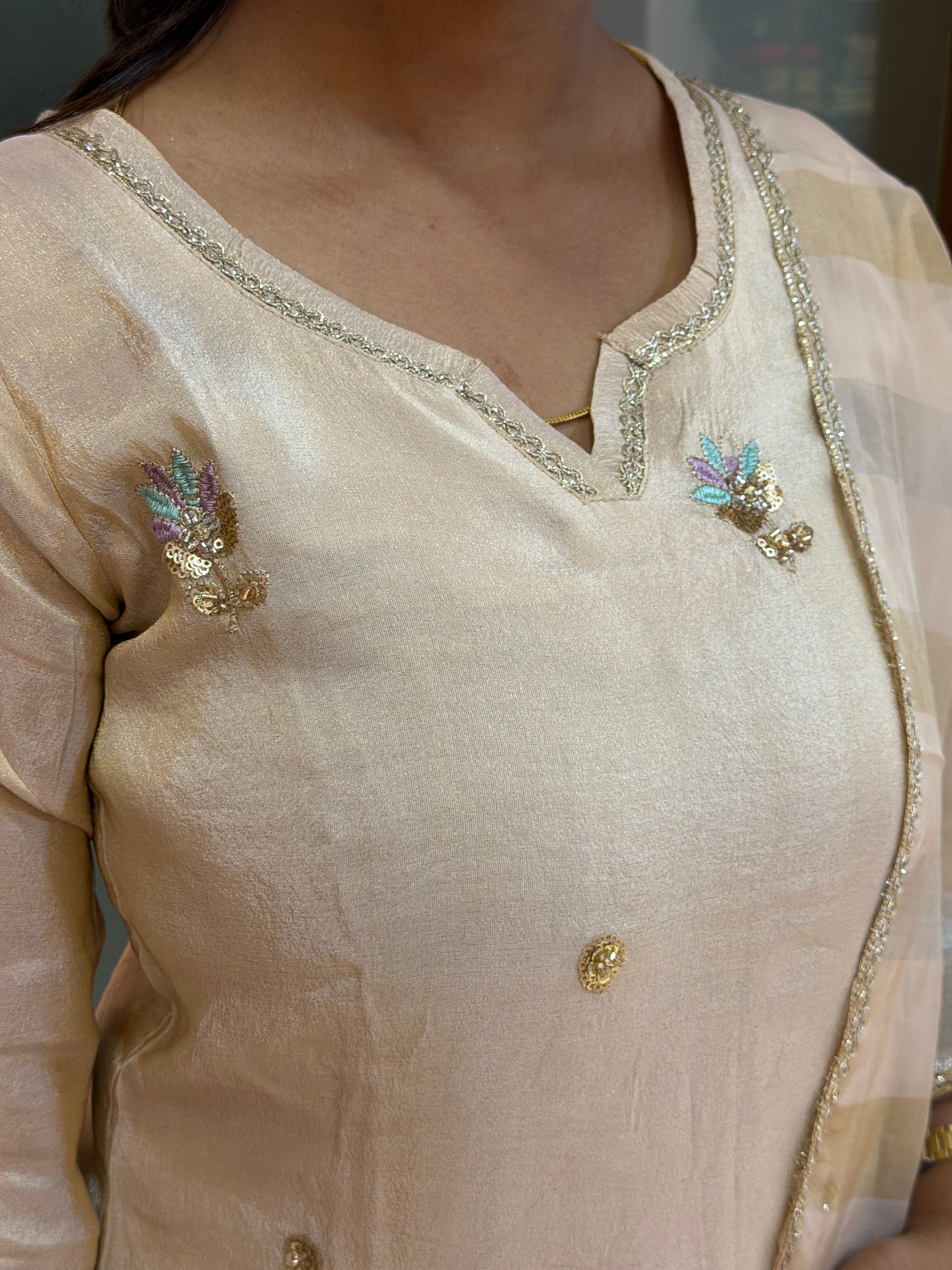 Ahalya 905