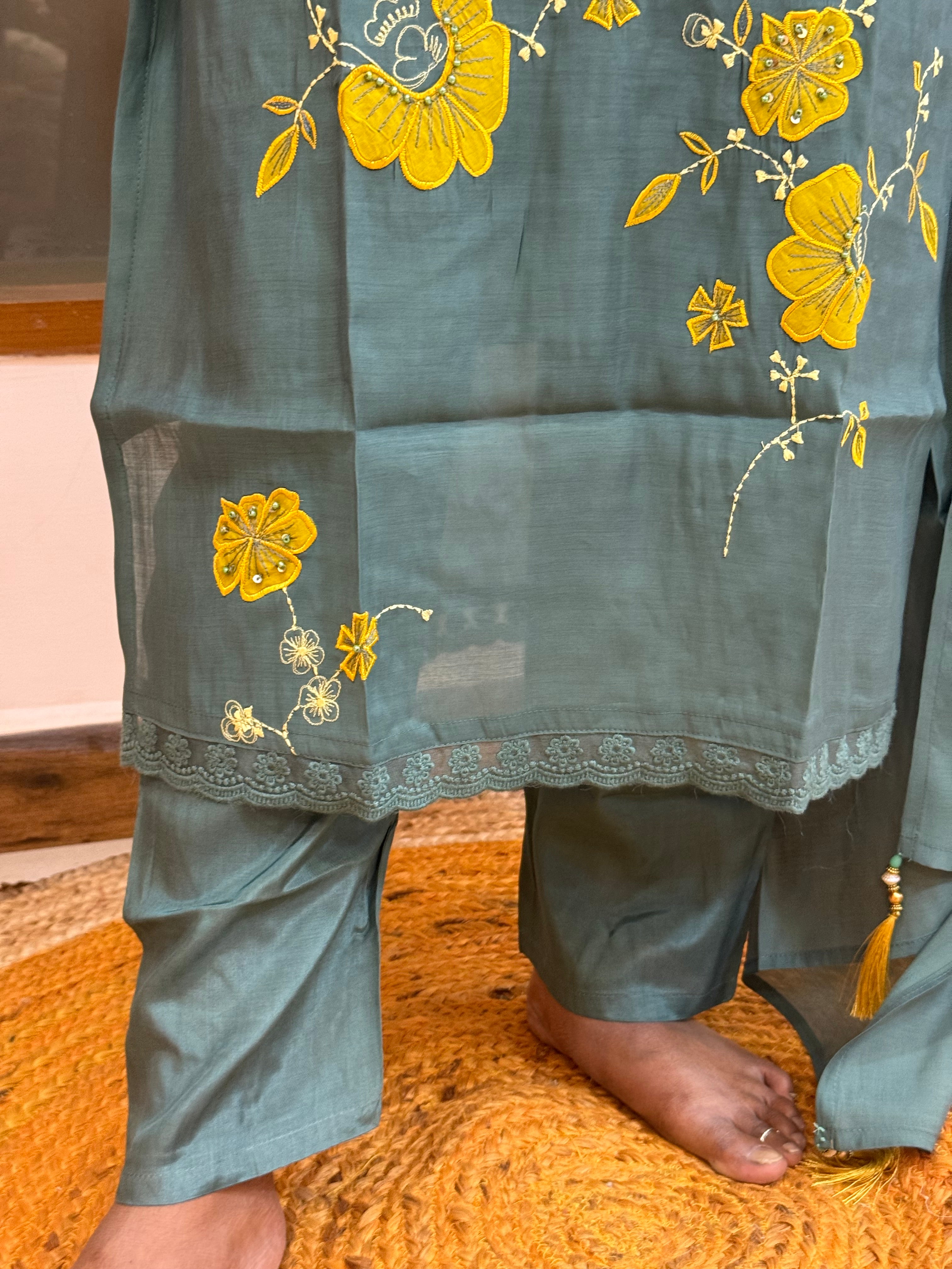 Prabavthi 986