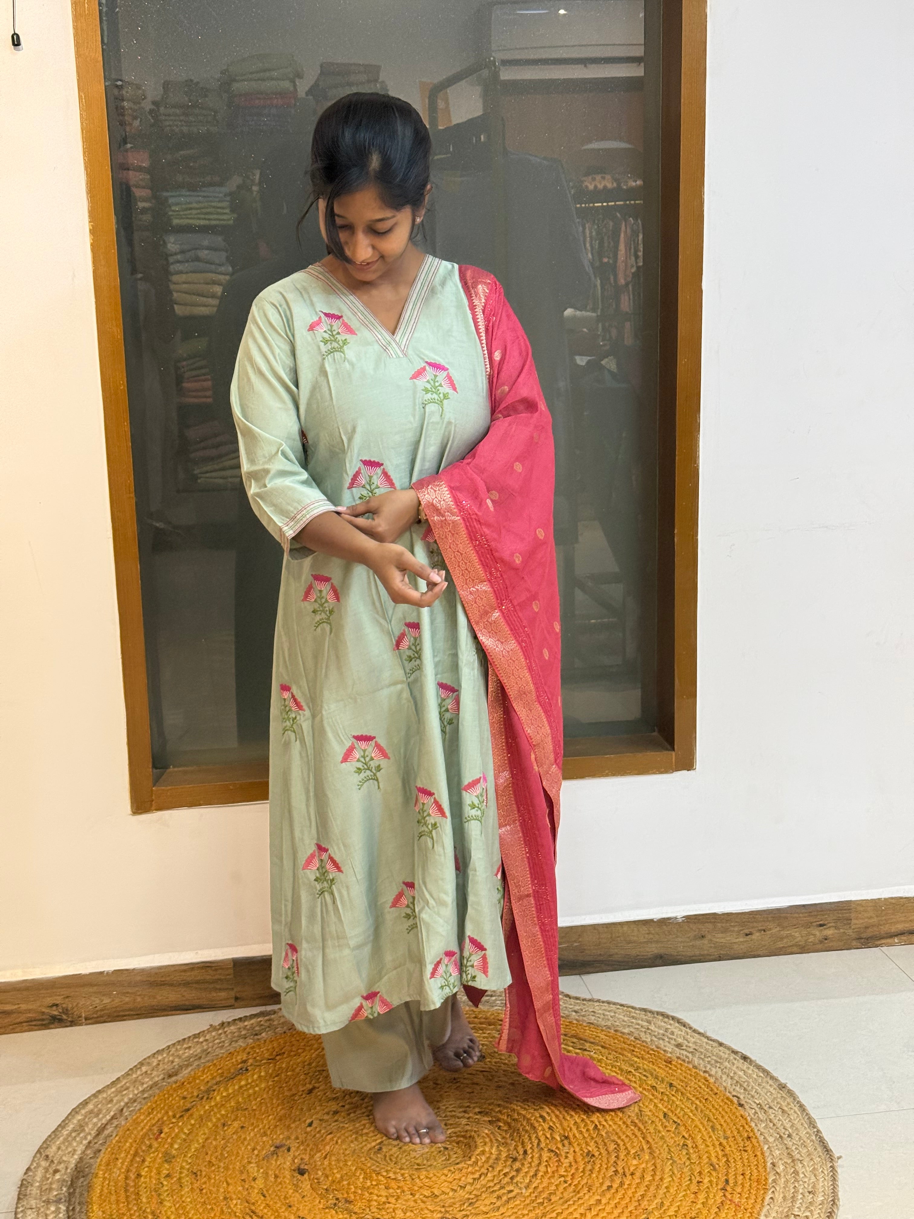 Sathya 890