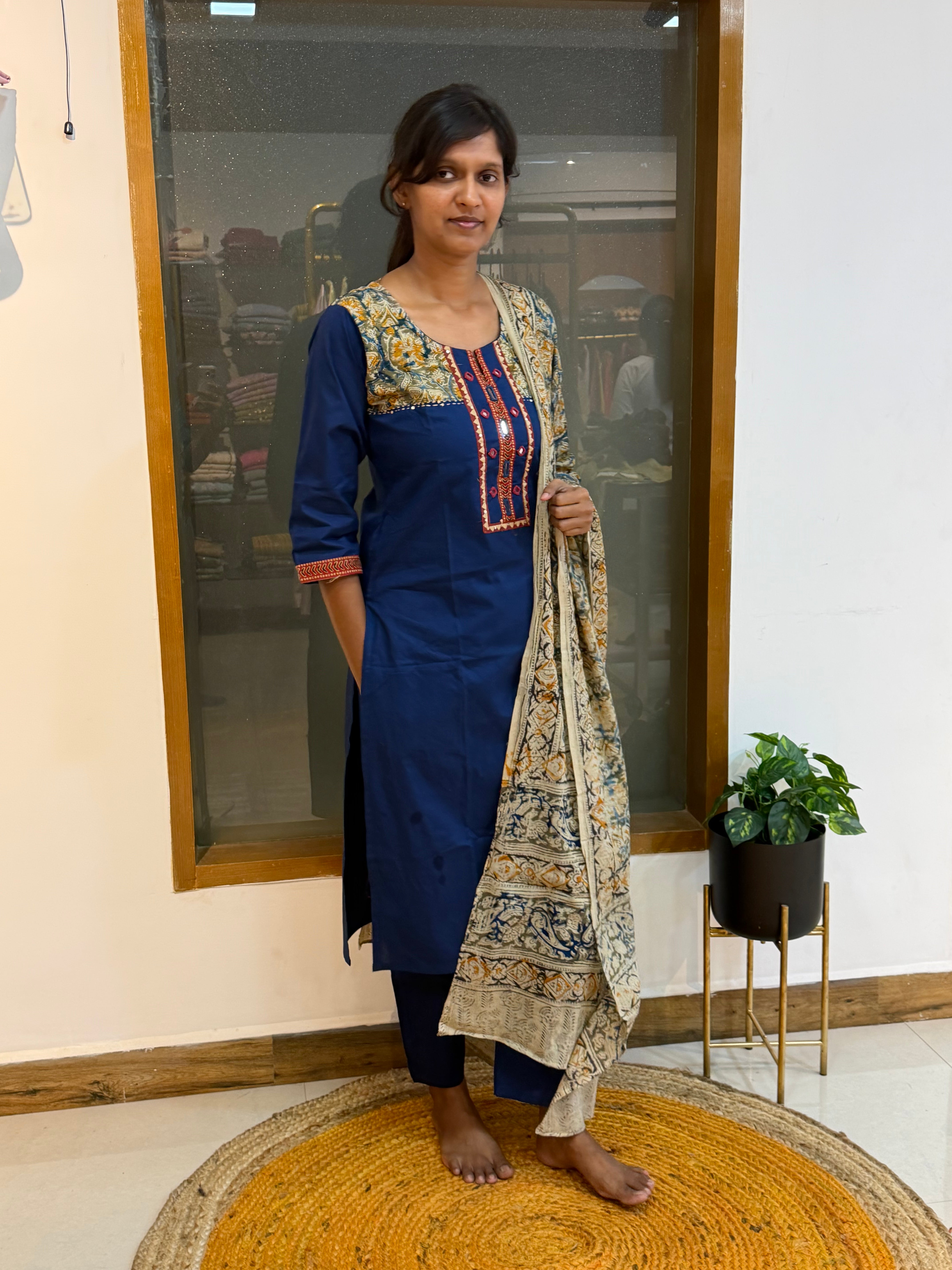 Nidhya 756A