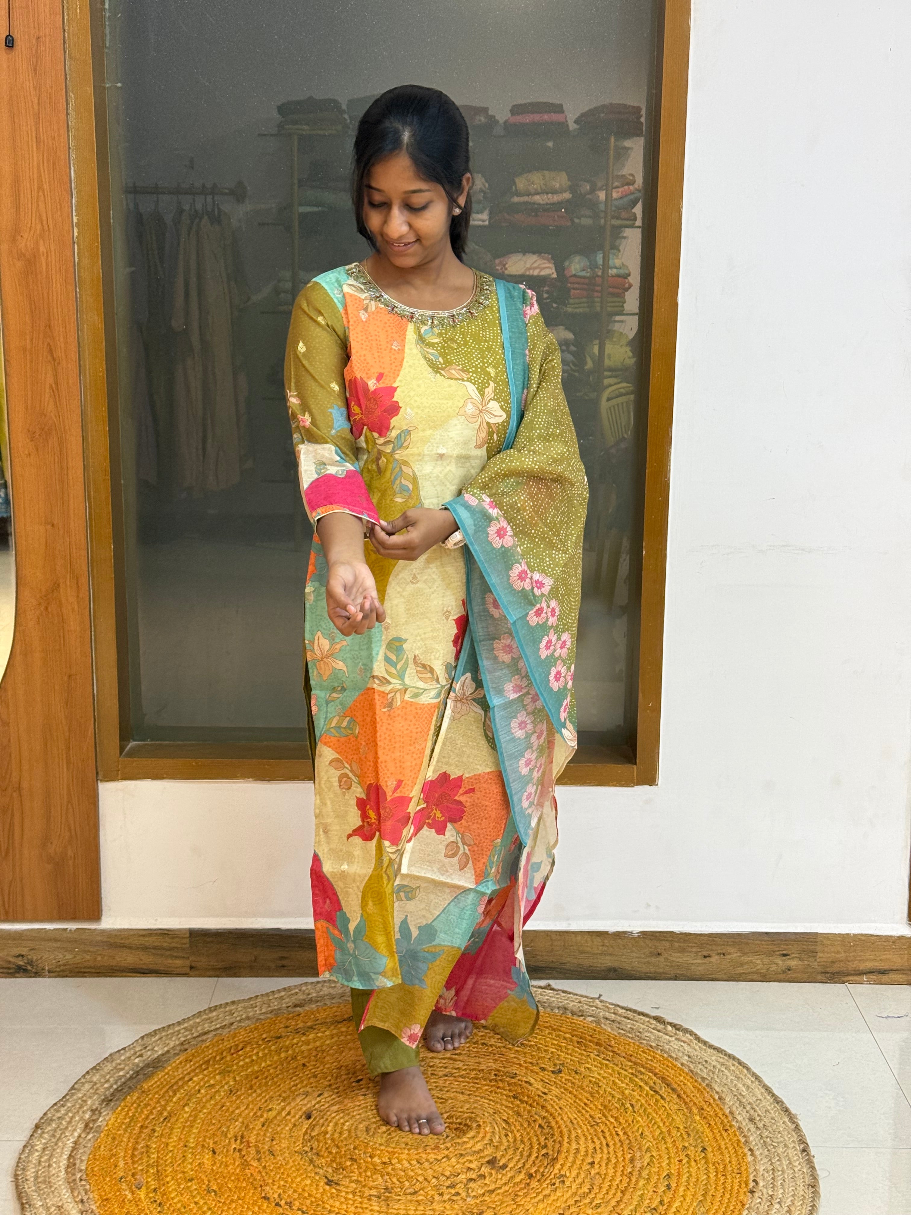 Kandaswarna 1124A