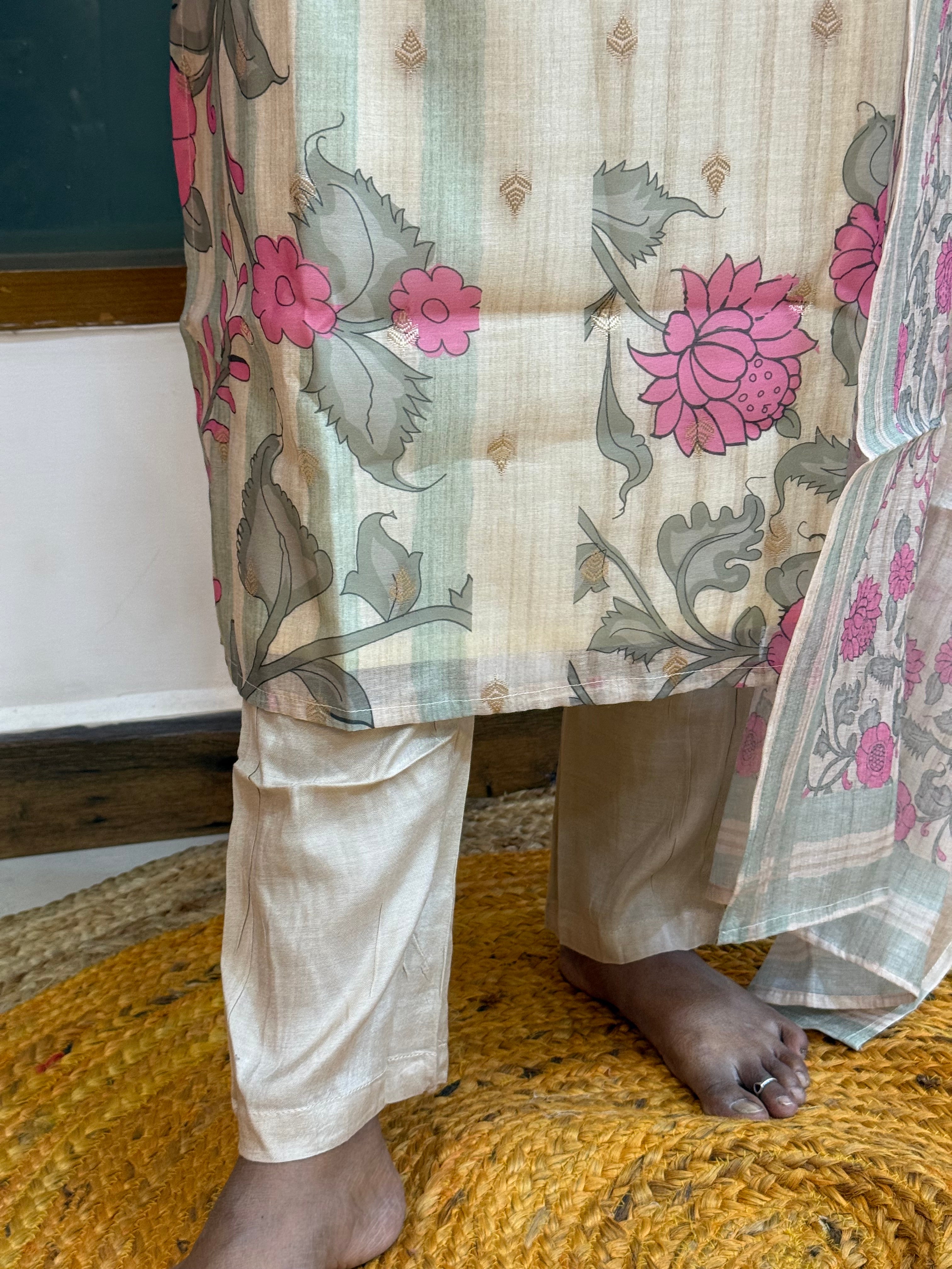 Kandaswarna 1124G