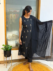 Black cherish 598