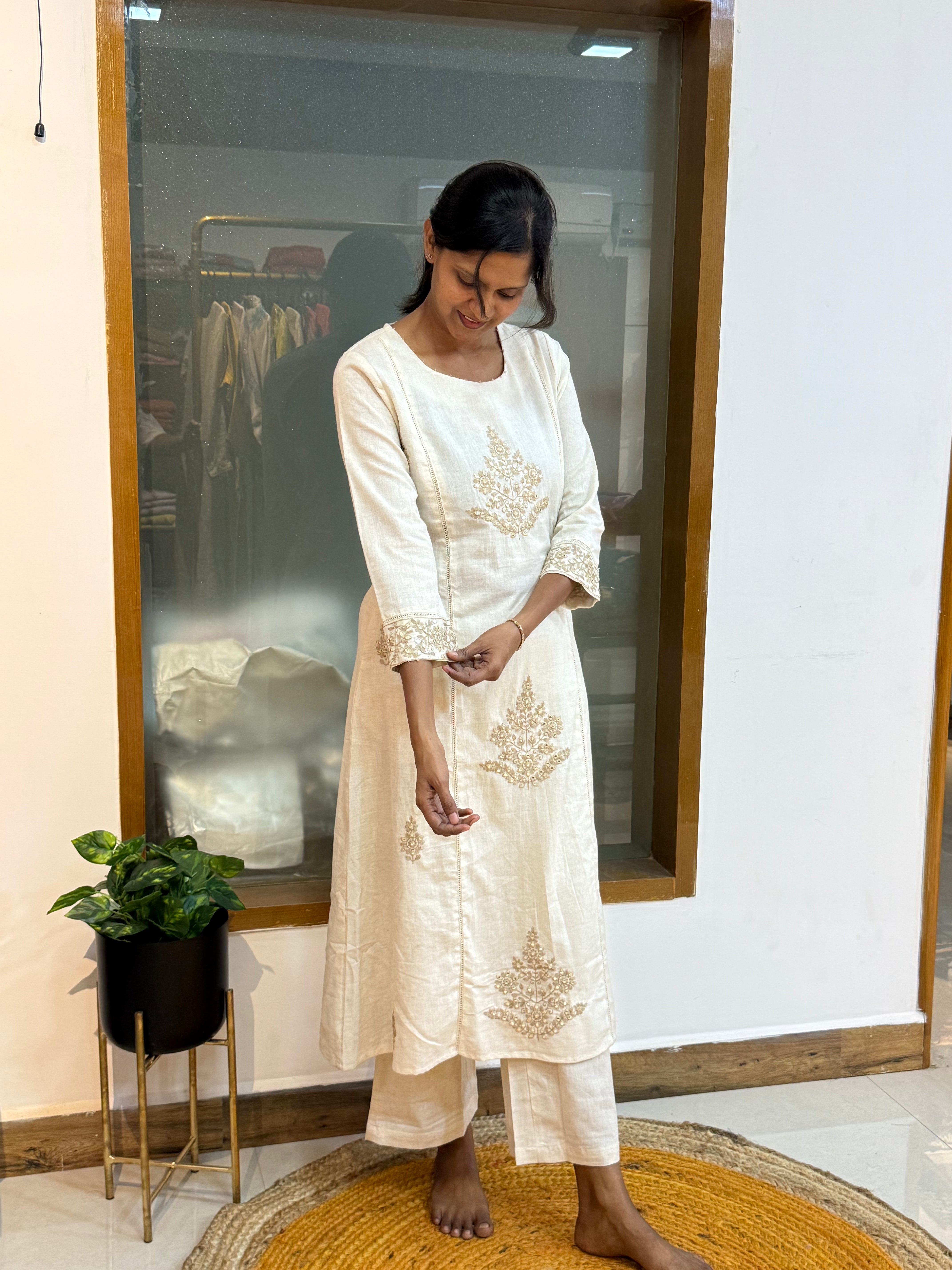 Ivory loom 602