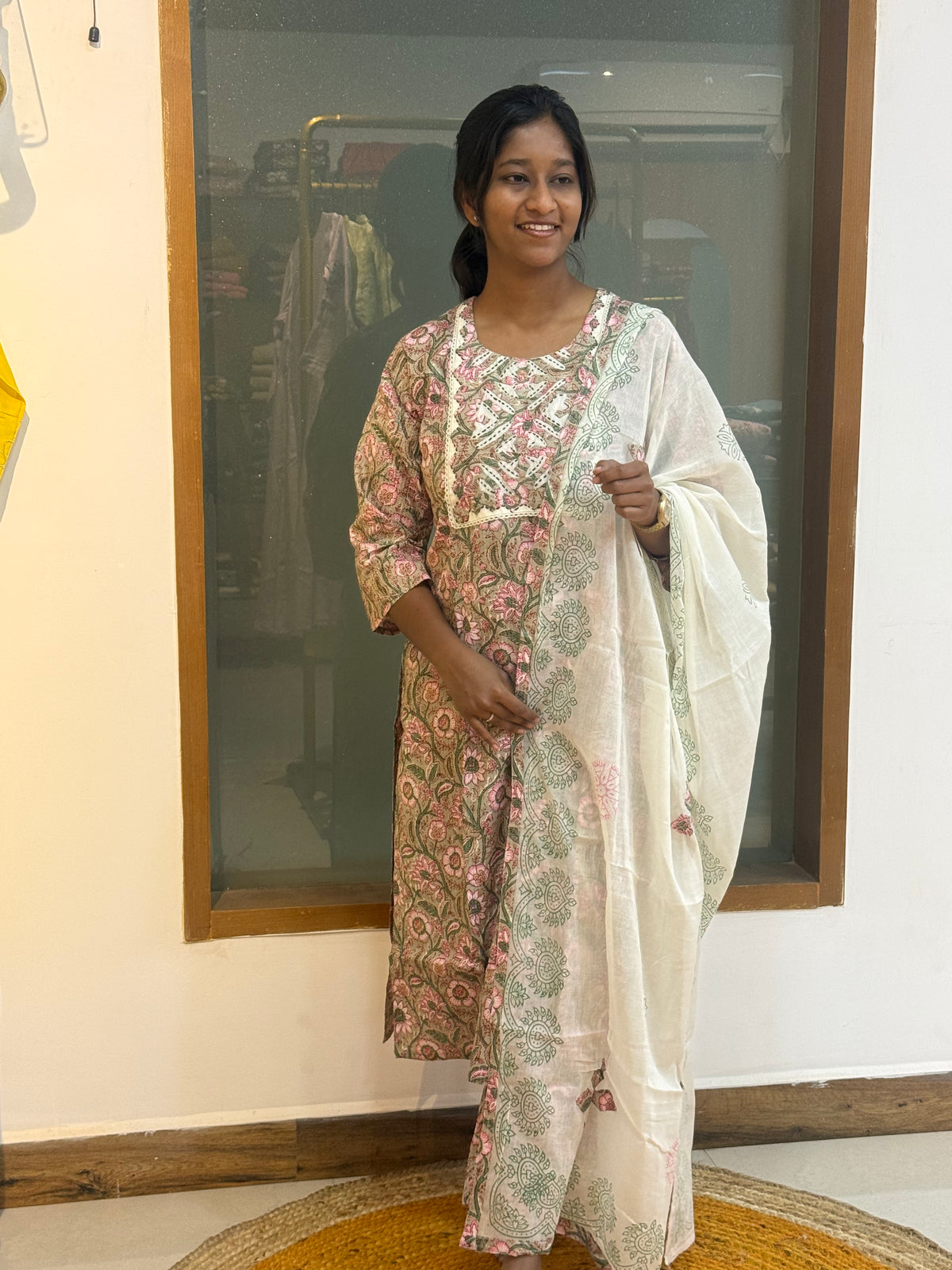 Sashti 637