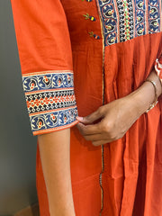 Narmadha 657