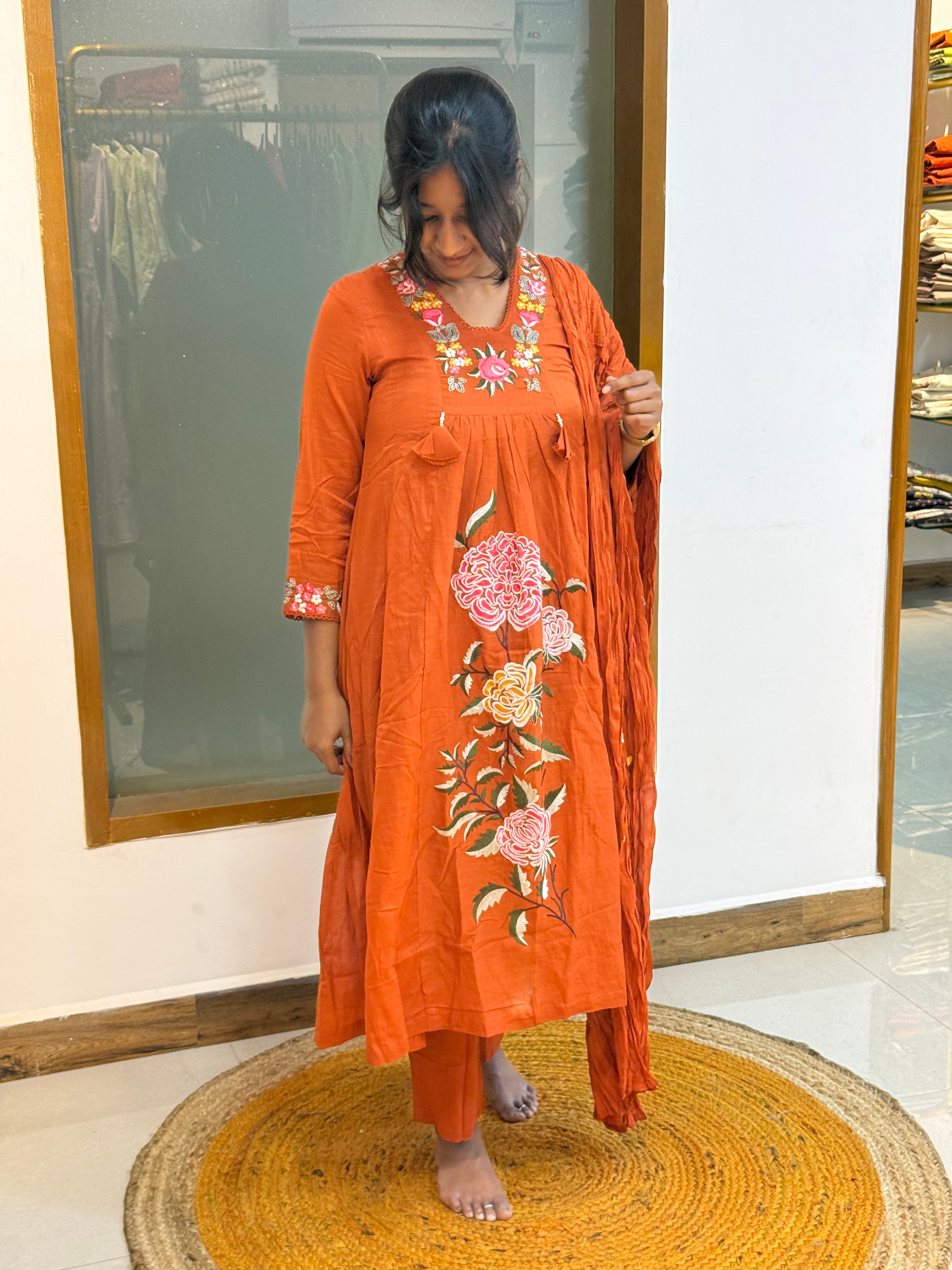 Apsara 692